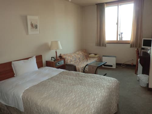 ビジネスホテルインターふじもと 2