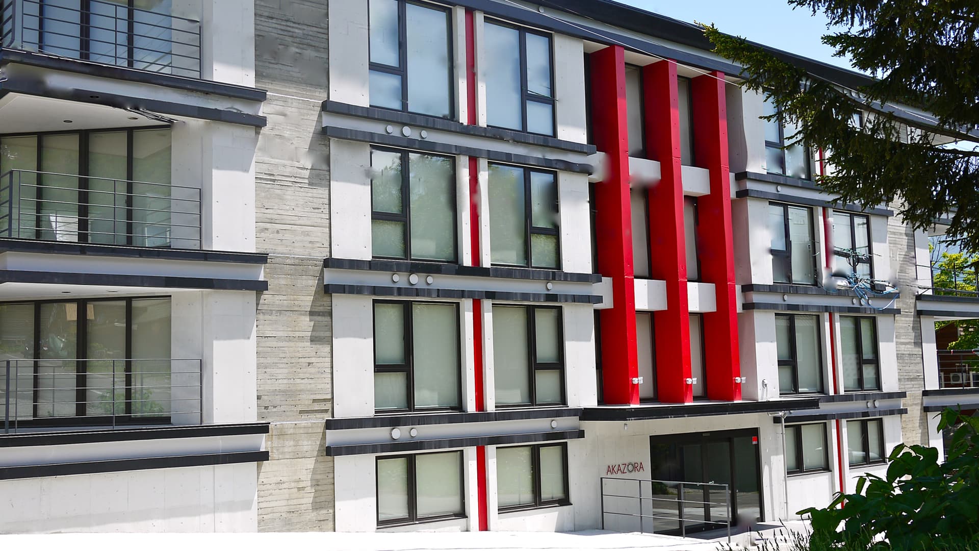 Ａｋａｚｏｒａ