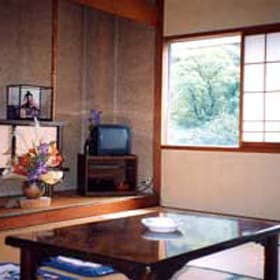 弥山荘（みせん荘） 2