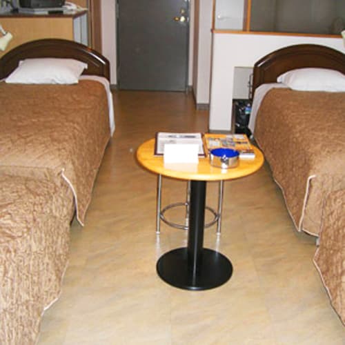 サンライズ糸山 2