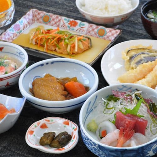 ビジネスホテル　はちのへ 2