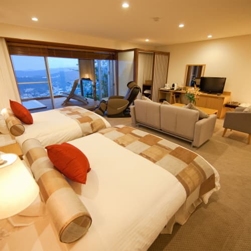 ホテルグランバッハ熱海クレッシェンド 2