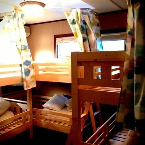 ＩＺＡ鎌倉　ゲストハウス＆バー 2