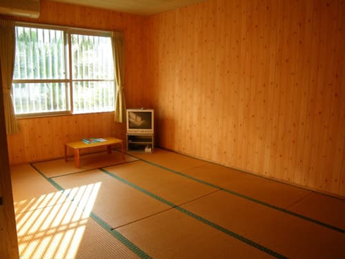 海人の家　＜西表島＞ 2