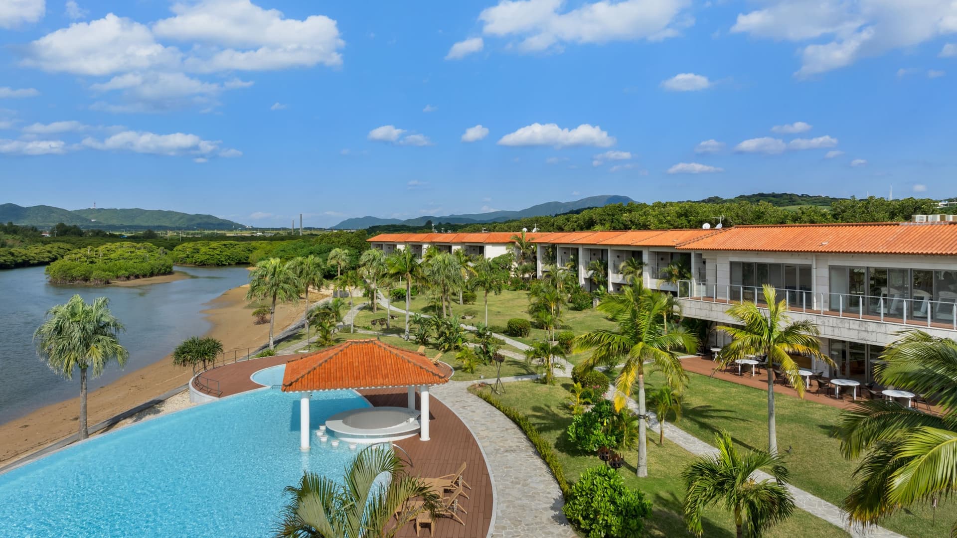 ＴＨＥ　ＵＢＵＦＵＲＵ　ＩＳＨＩＧＡＫＩ＜石垣島＞