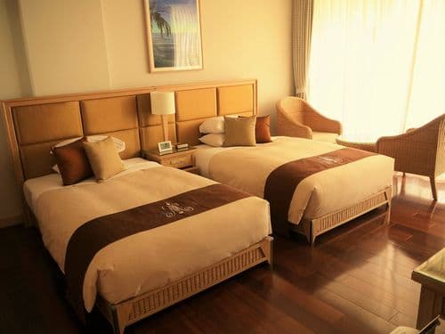 ＴＨＥ　ＵＢＵＦＵＲＵ　ＩＳＨＩＧＡＫＩ＜石垣島＞ 2