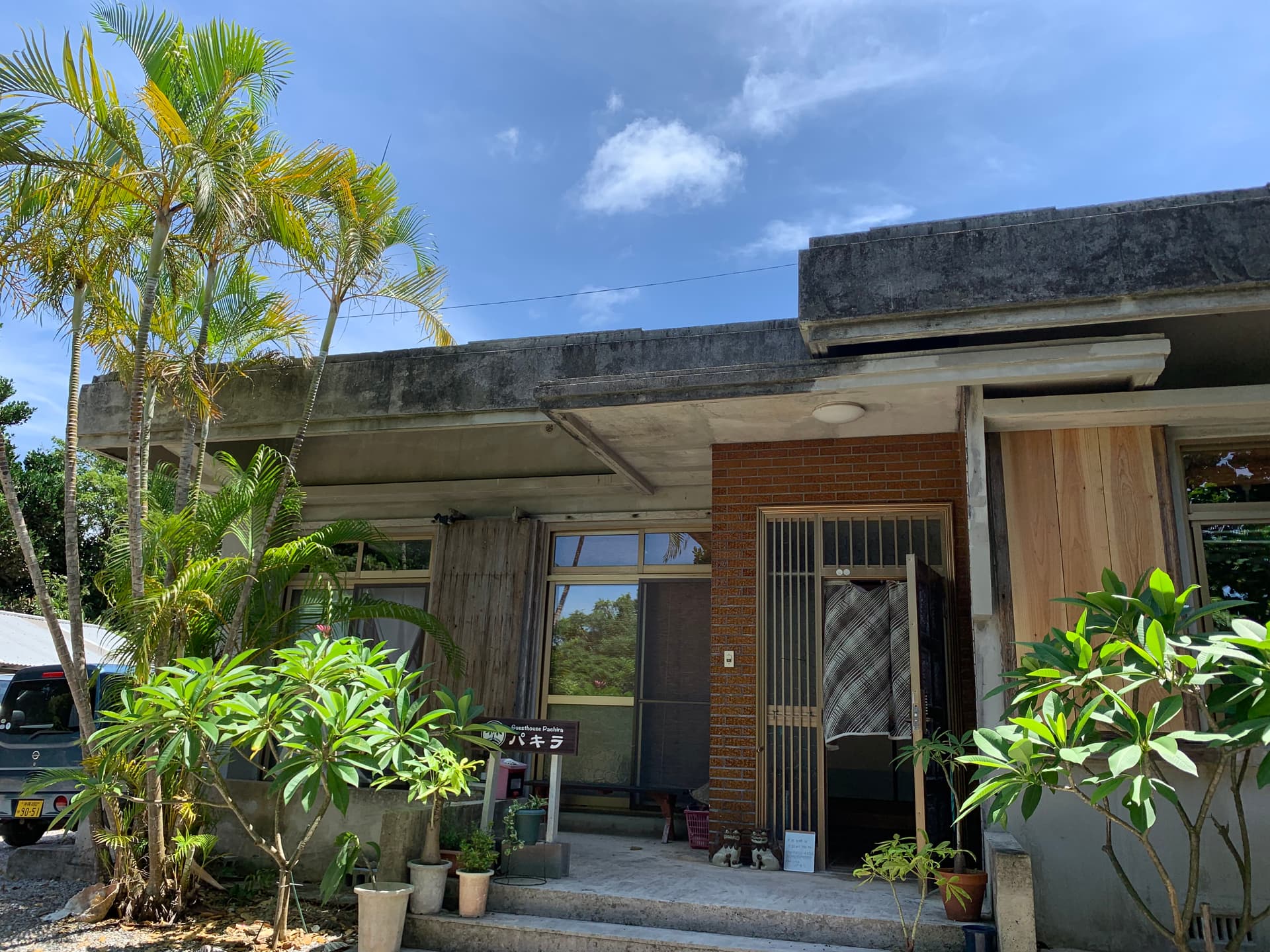 ゲストハウス　パキラ　＜石垣島＞