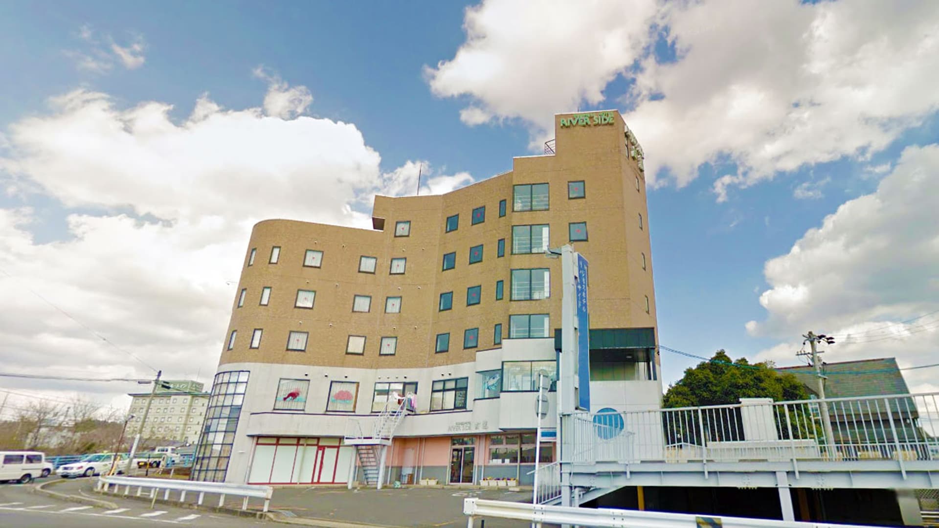 ホテル多治見ヒルズ リバーサイド店(BBHホテルグループ)