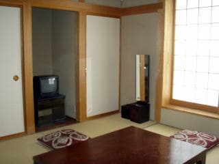 １日１組限定天然温泉掛け流し　自然体験の宿　佐の屋 2