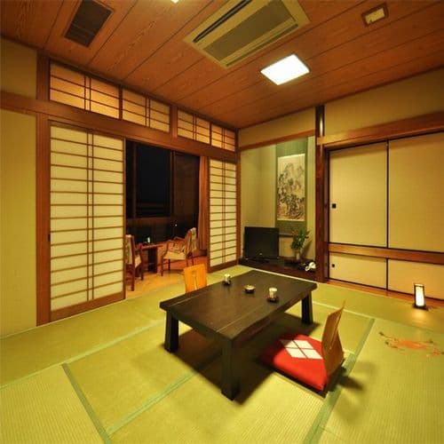 たら竹崎温泉　夜灯見荘（やとみそう） 2