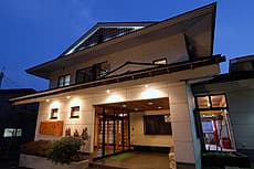 奥入瀬渓流温泉　野の花　焼山荘