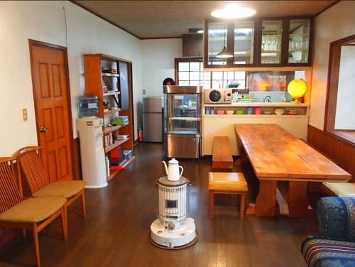 シェア＆ゲストハウス白馬シェア 2