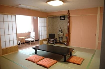 ひばり温泉ホテル 2