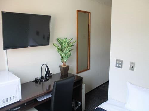 ホテルリブマックスＢＵＤＧＥＴ三原駅前 2