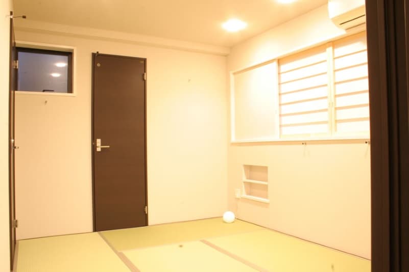 サラ　エスタシオン　彦根 2