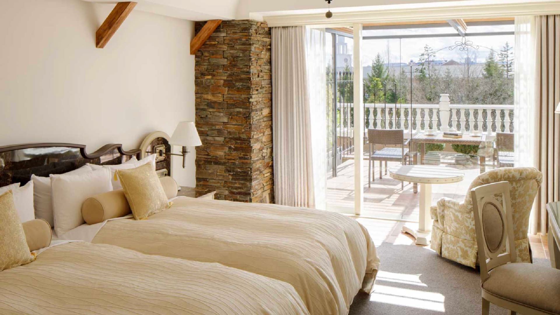 仙台ロイヤルパークホテル 2