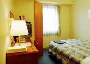 ホテルルートイン那覇旭橋駅東 2