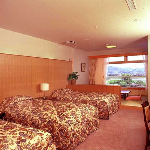 原鶴温泉　ホテルパーレンス小野屋 2