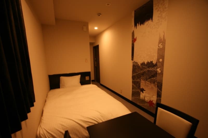 ＨＯＴＥＬ　ＫＡＮＡＤＥ【大阪難波駅すぐ】 2