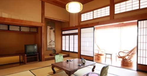 旧本坊　久山館 2