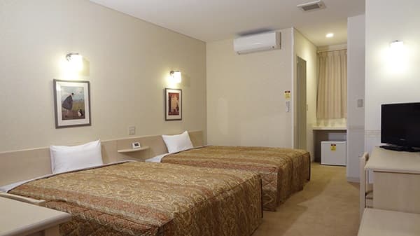 ファミリーロッジ旅籠屋・小矢部店 2