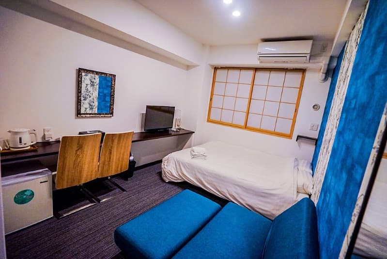 ＨＯＴＥＬ　ＳＨＥ，　ＫＹＯＴＯ 2