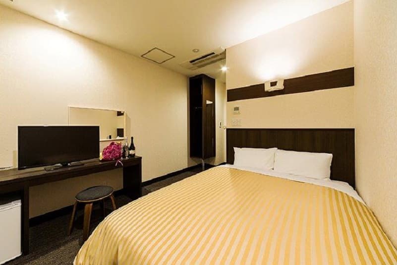 ＨＯＴＥＬ　ＣＡＳＶＩ　ＴＥＮＪＩＮ(ホテル　キャスヴィ　天神) 2