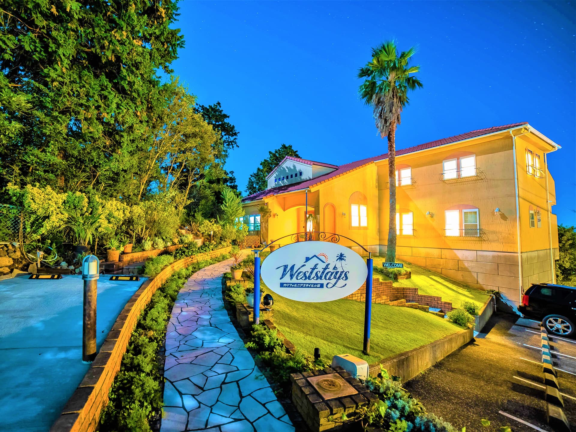 カリフォルニアスタイルの宿 West stays