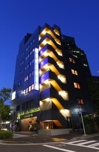 ＷＩＳＥ　ＯＷＬ　ＨＯＳＴＥＬＳ　ＳＨＩＢＵＹＡ