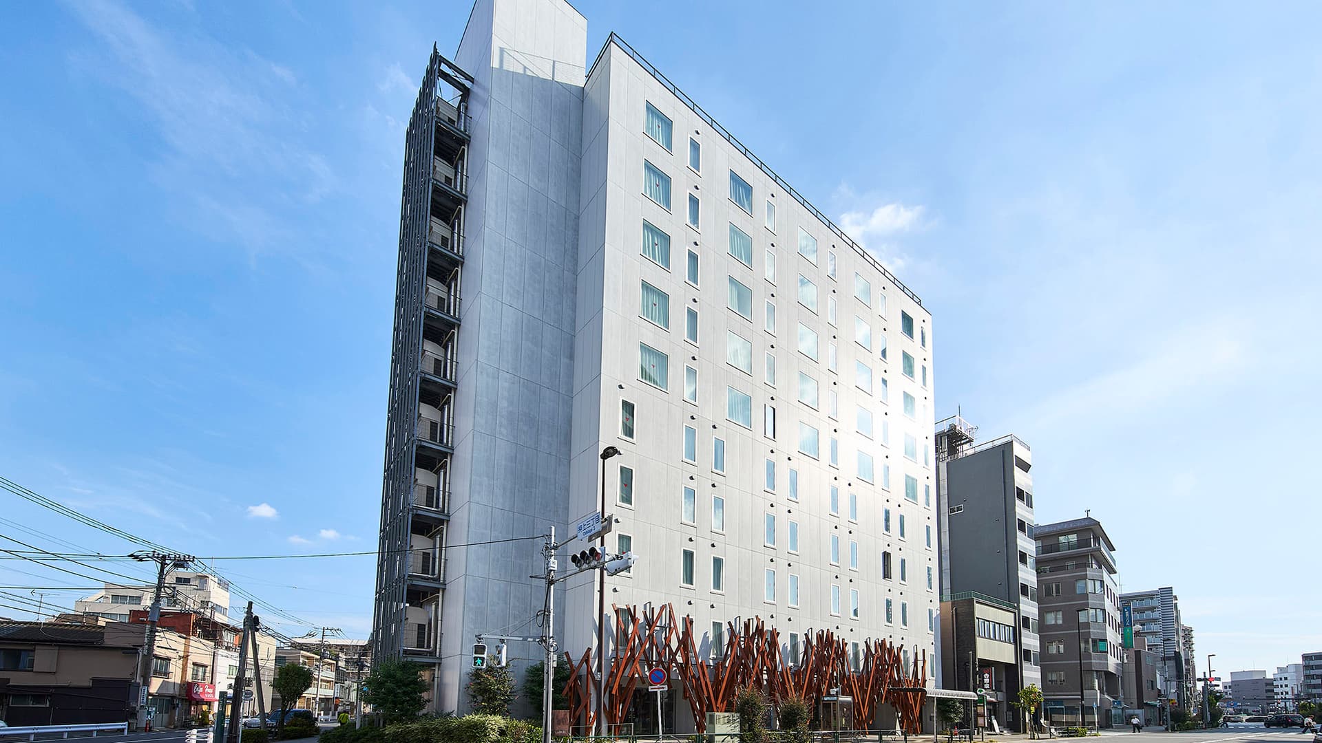 ONE@Tokyo by insomnia