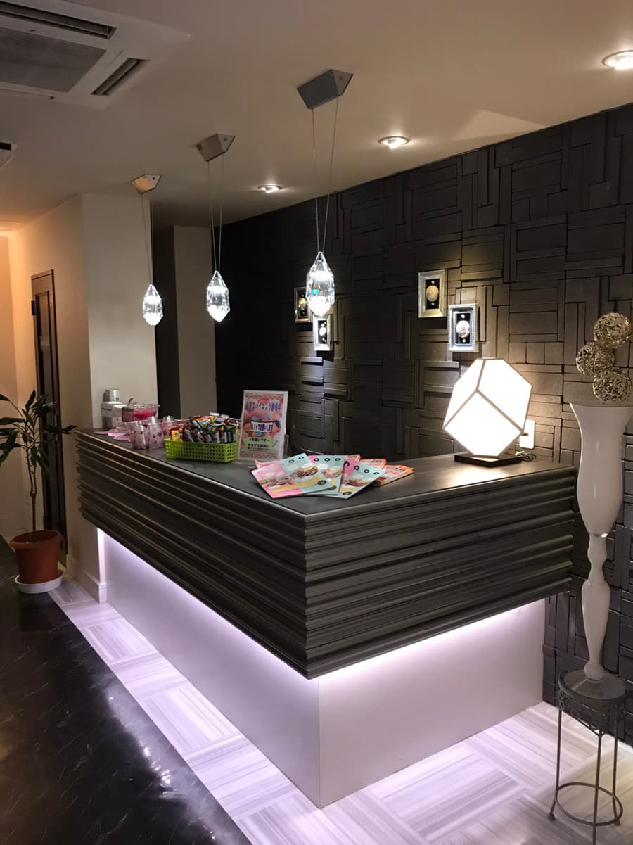 ＪＥＷＥＬ　ＨＯＴＥＬ　―ＬＵＸＵＲＹ＆ＭＯＤＥＲＮ―【大人専用１８禁・ハピホテ提携】 2