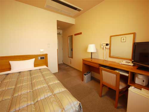 ホテルルートイン米沢駅東 2