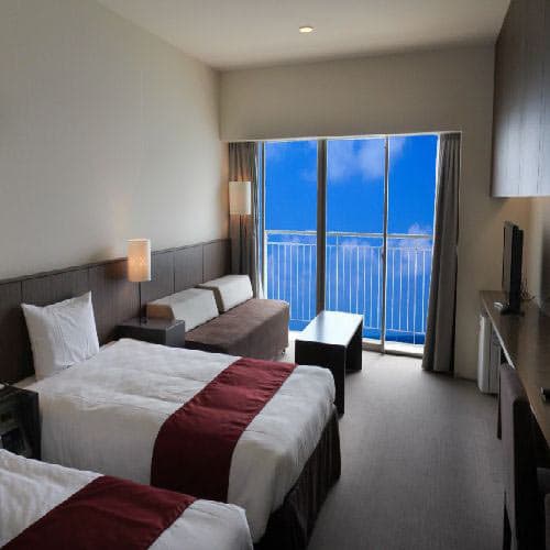 ホテルリゾネックス名護 2