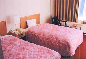 ビジネスホテル　エンペラー 2