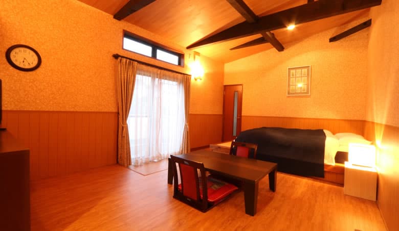 伊豆高原　山之辺の宿　桜舞 2