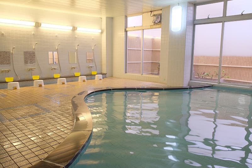 海辺を散策できる温泉宿　サンセットすさみ 2