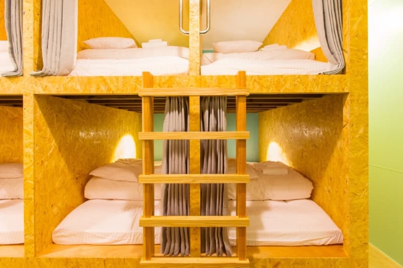 ＳＥＡＷＡＬＬ　ＨＯＳＴＥＬ 2