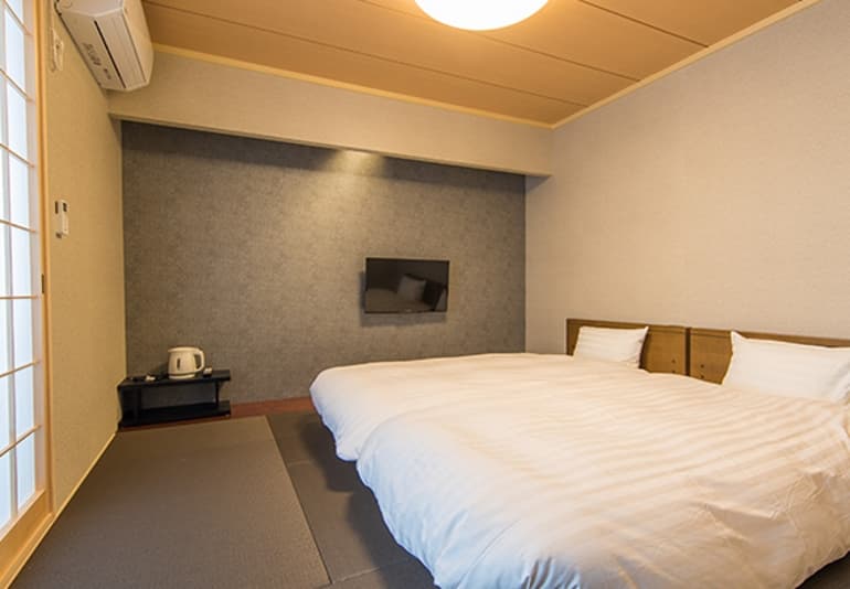 烏丸六条ホテル 2