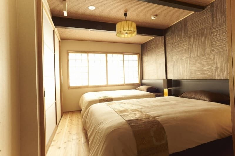 ＫＹＯＢＵ　烏丸五条 2