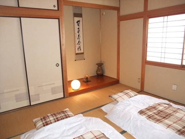 Ｓｉｍ’ｓ　Ｇｕｅｓｔｈｏｕｓｅ 2