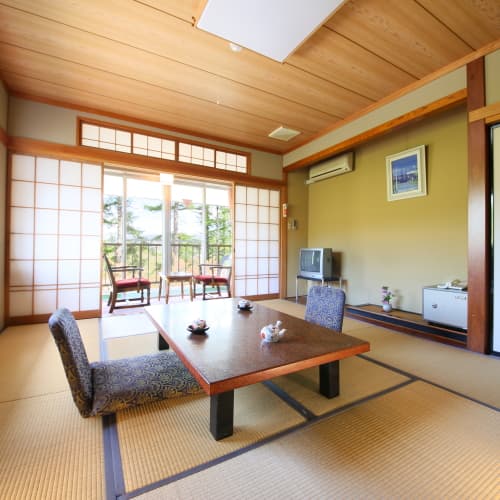 花薫る宿　ホテル山水荘 2