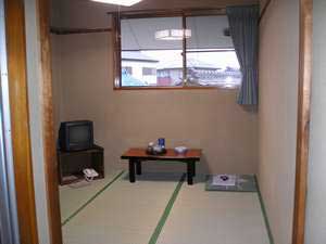 ビジネス旅館　丸直 2