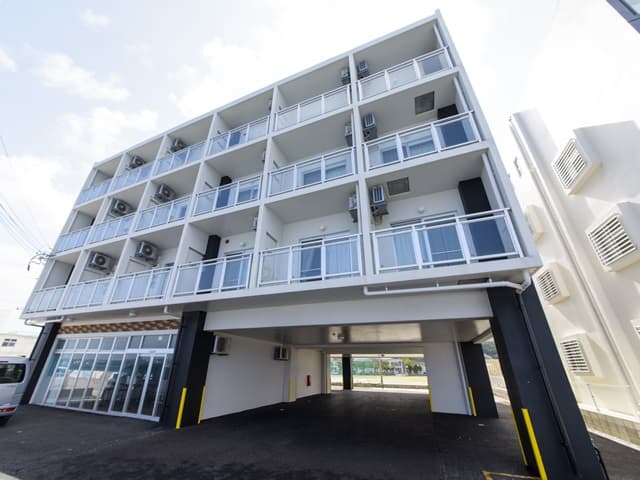 Mr.KINJO in MOTOBU OCEAN TERRACE