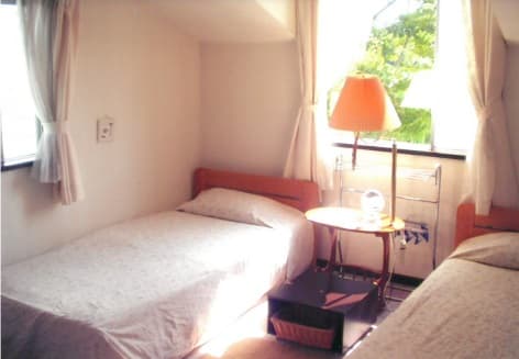 ペンション小さな白い家 2