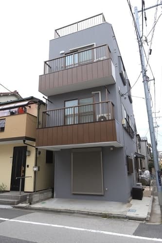ＨＩＫＡＲＩ　ＨＯＵＳＥ　＾