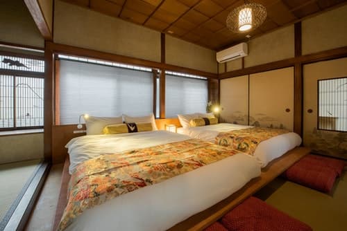 ＫＯＵ　Ｎａｍｂａ／Ｋｕｒｏｍｏｎ／民泊