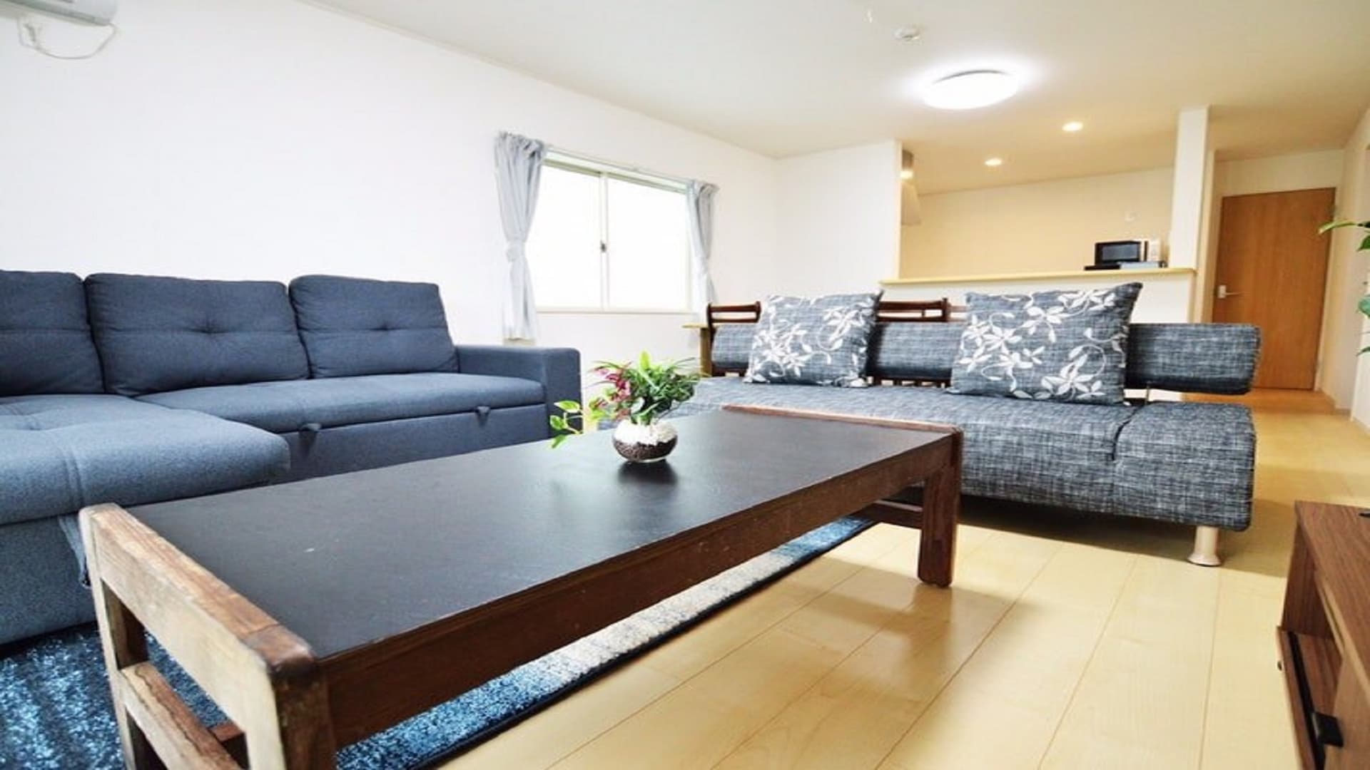 ルソレイル南城 ^