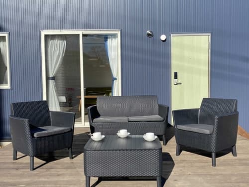 ＣＡＭＰ＆ＣＯＴＴＡＧＥ　ＴＨＥ　ＤＯＯＲ　＾