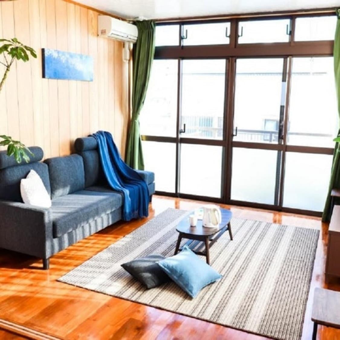 コンドミニアムホテル美浜ウーピー ^