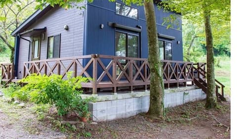 星またたく森のゲストハウスＫＵＲＩＨＡＩ　＾